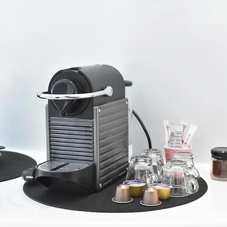 Oinos Luxury * Foinikiá