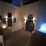 Oinos Luxury