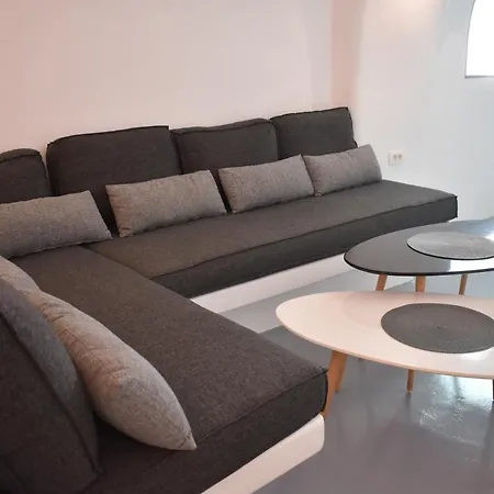 Вилла Oinos Luxury *