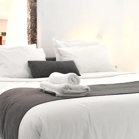 Oinos Luxury فيلة