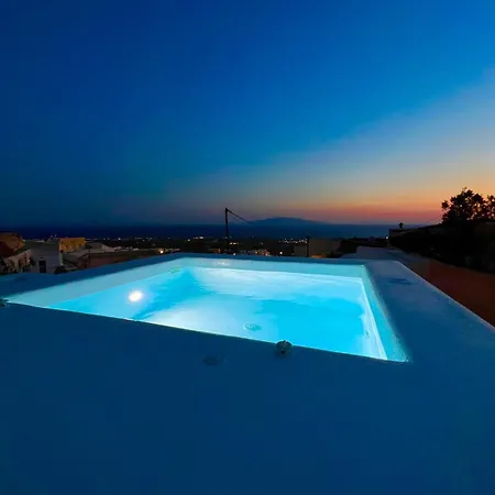 Вилла Oinos Luxury Foinikia (Santorini)