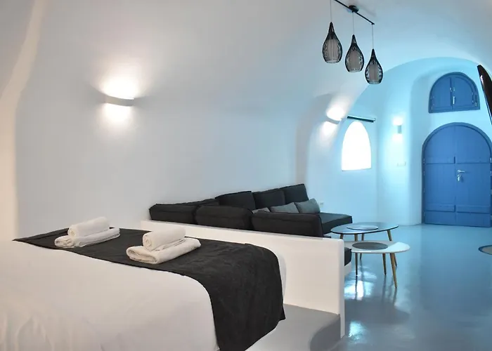 Villa Oinos Luxury *