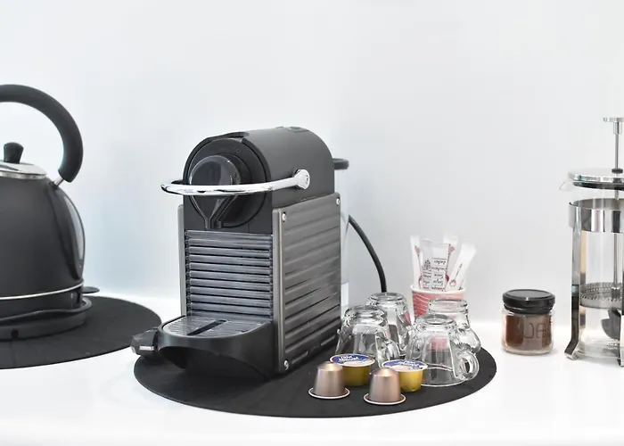 Oinos Luxury * Foinikiá