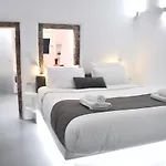 빌라 Oinos Luxury
