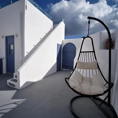 Oinos Luxury Villa *