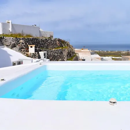 Oinos Luxury Villa *