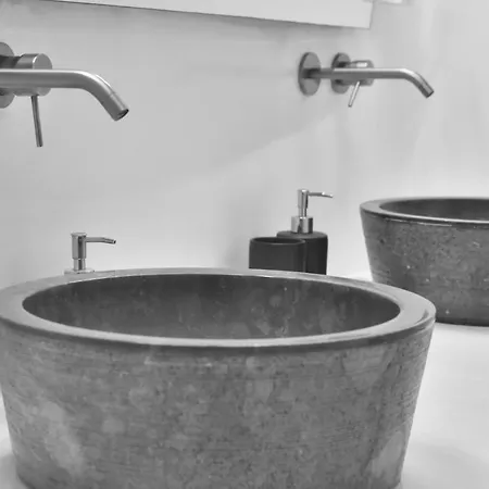 Oinos Luxury Villa Foinikia (Santorini)