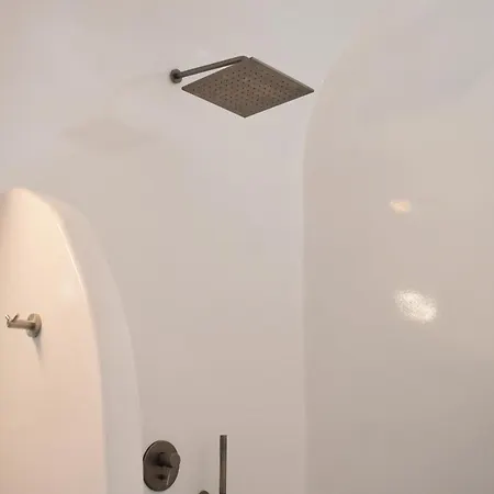 Oinos Luxury * Foinikia (Santorini)