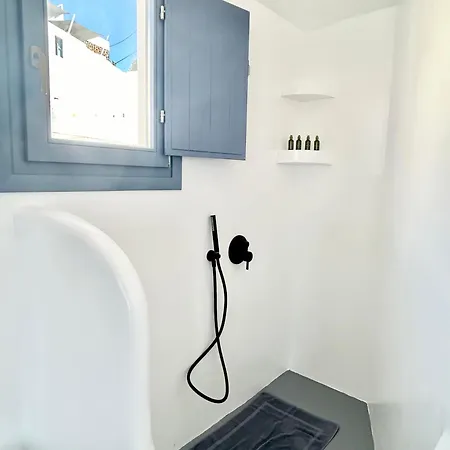 Villa Oinos Luxury Foinikia (Santorini)