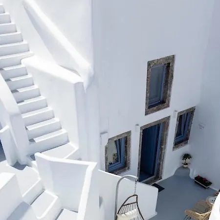 Oinos Luxury Villa *