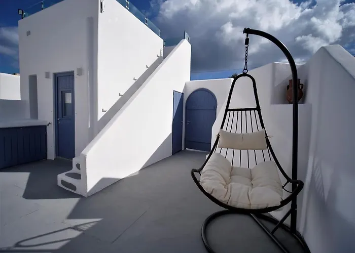 Oinos Luxury Villa *