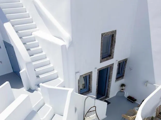 Oinos Luxury Villa *