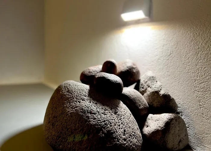 Oinos Luxury * Foinikiá