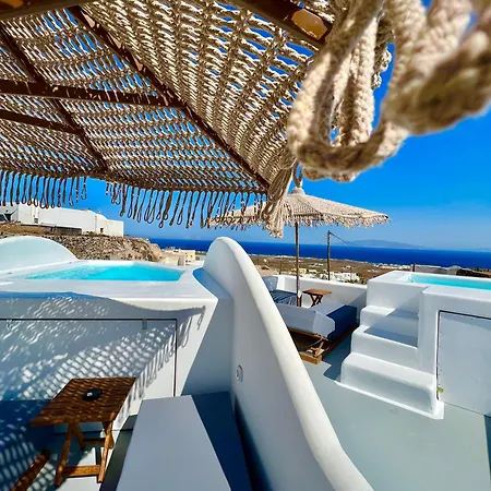 Oinos Luxury *